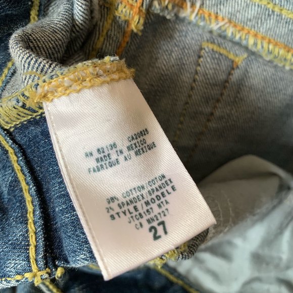 GUESS | Vintage Guess Low Rise Boot Cut Jeans - Picture 10 of 11